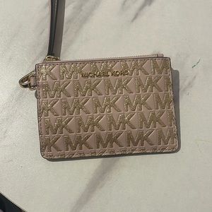 Michael kors wristlet